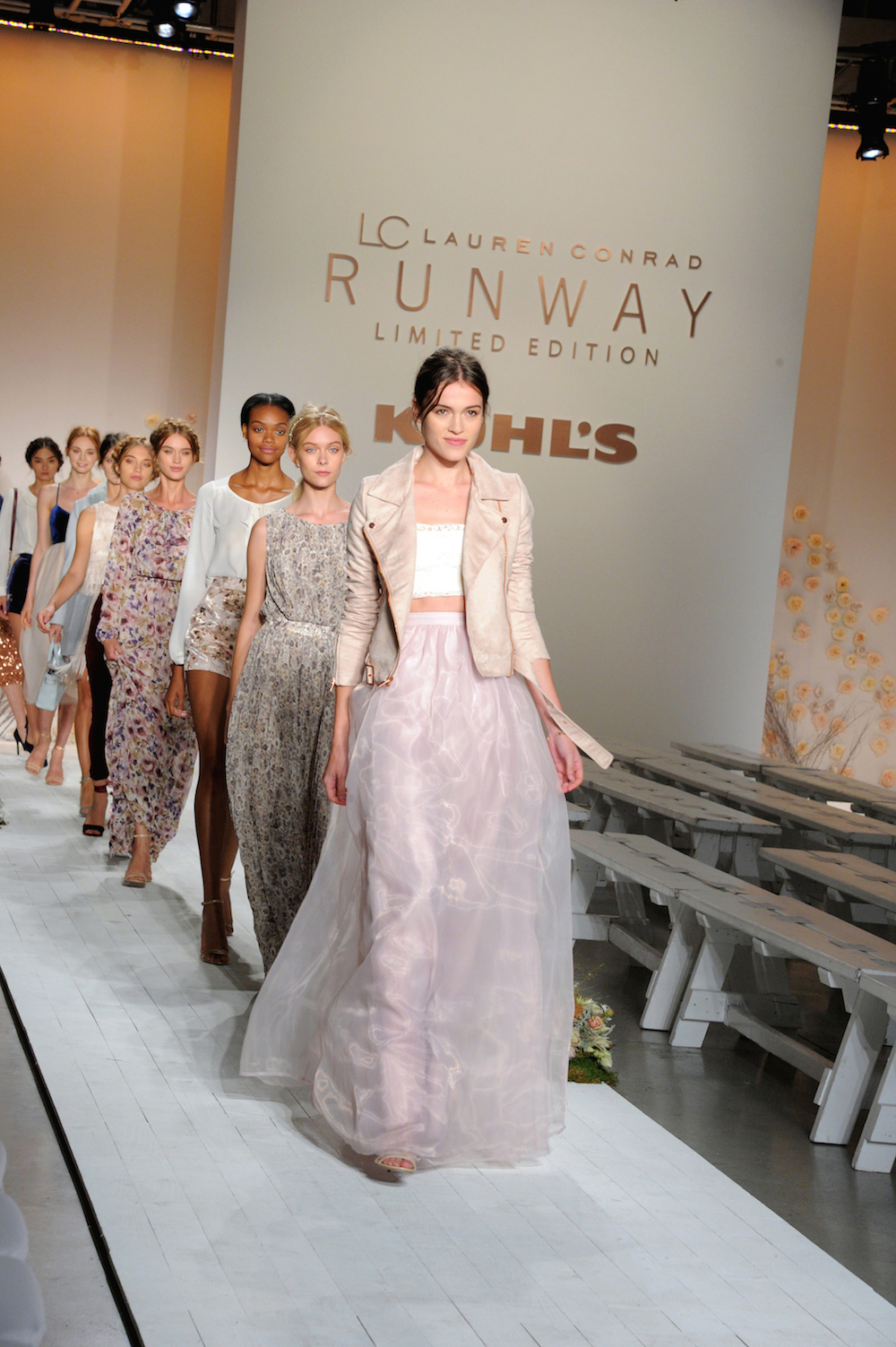 https://www.dailyfashionista.com/wp-content/uploads/2015/09/Final-Run-at-the-LC-Lauren-Conrad-Runway-Collection-for-Kohls-NYFW-Show-Jennifer-Graylock.jpg